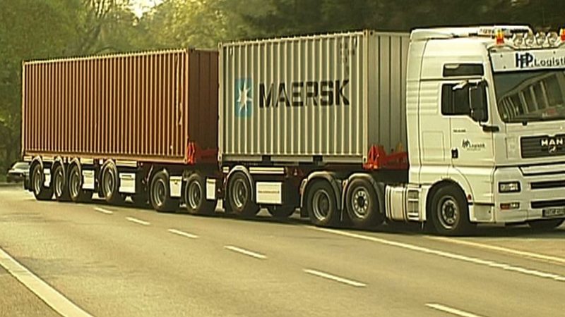 Gigantischer Antrag (Foto: SAT.1 NRW)