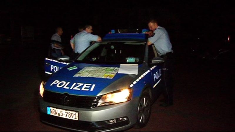 Mit Tochter auf der Flucht! (Foto: SAT.1 NRW)