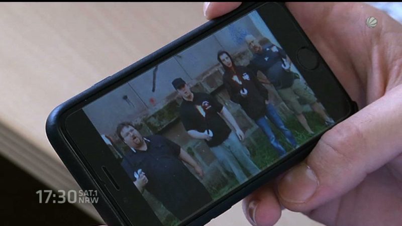 Witzige Antwort auf Nazi-Video (Foto: SAT.1 NRW)