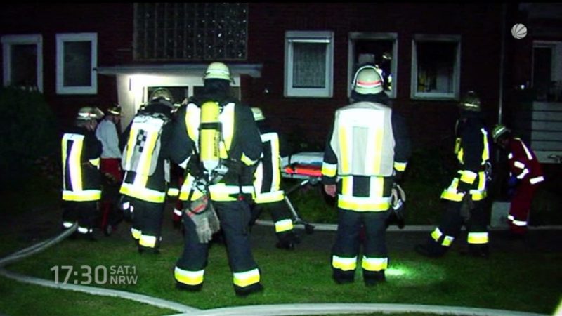 Rentner wird in letzter Sekunde vor giftigem Rauch gerettet (Foto: SAT.1 NRW)
