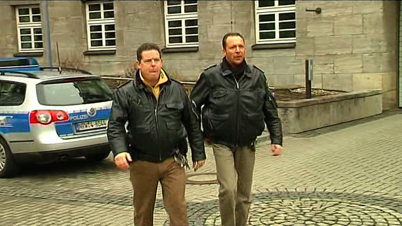 Ärger für die Kultpolizisten? (Foto: SAT.1 NRW)