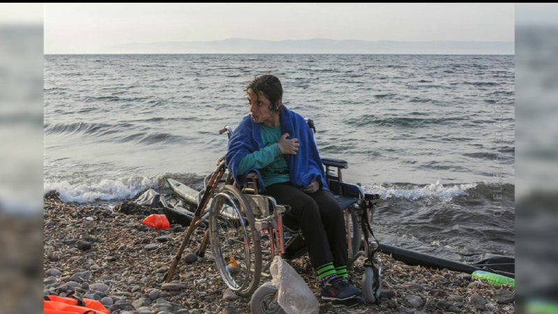 Mit dem Rollstuhl auf der Flucht (Foto: SAT.1 NRW)