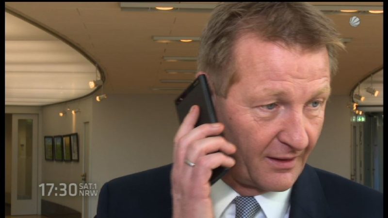 Innenminister in der Kritik (Foto: SAT.1 NRW)
