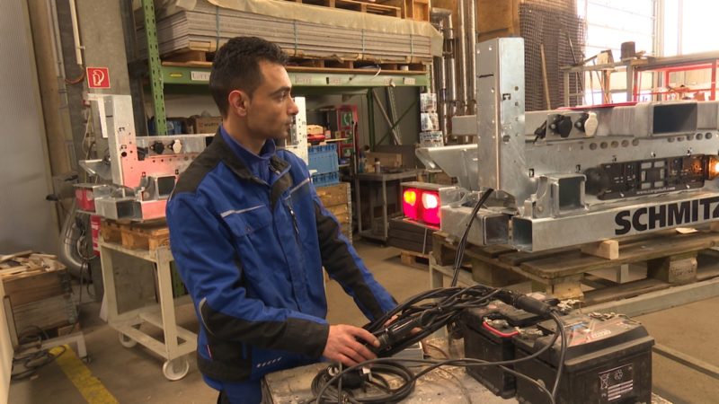 Ausländer schaffen keine Jobs ran (Foto: SAT.1 NRW)