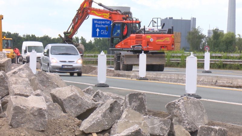 Sperrung auf der A43 (Foto: SAT.1 NRW)
