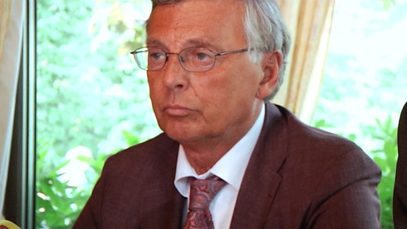 Wolfgang Bosbach hört auf (Foto: SAT.1 NRW)