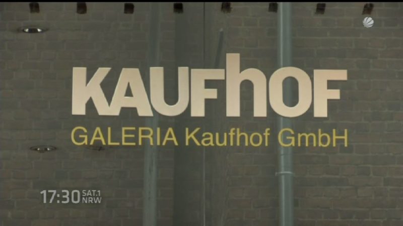 Kaufhof-Mitarbeiter streiken (Foto: SAT.1 NRW)