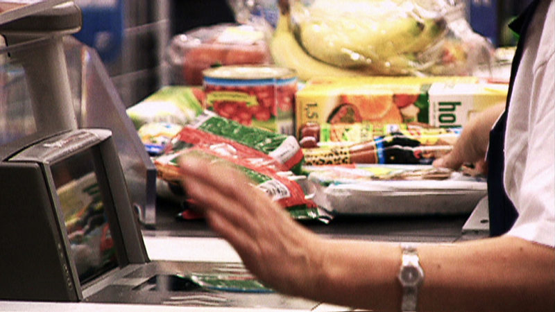 Bananenspinne im Supermarkt (Foto: SAT.1 NRW)