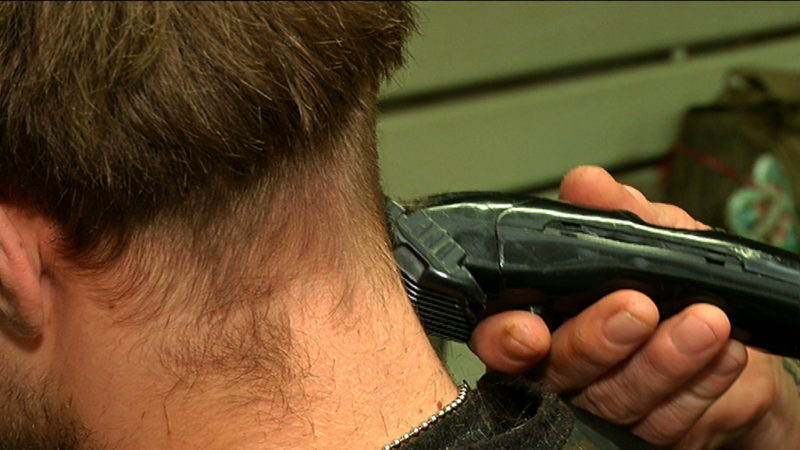 Friseure wieder offen (Foto: SAT.1 NRW)