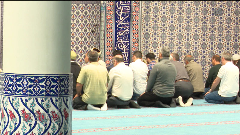 Zoff ums Minarett (Foto: SAT.1 NRW)