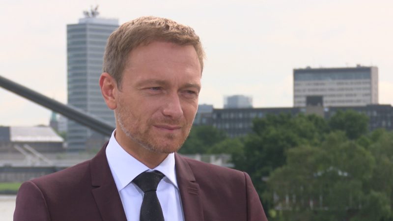 Christian Lindner im SAT.1 NRW-Interview (Foto: SAT.1 NRW)