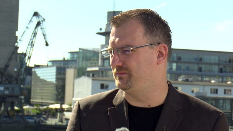 Michele Marsching im SAT.1 NRW-Interview (Foto: SAT.1 NRW)