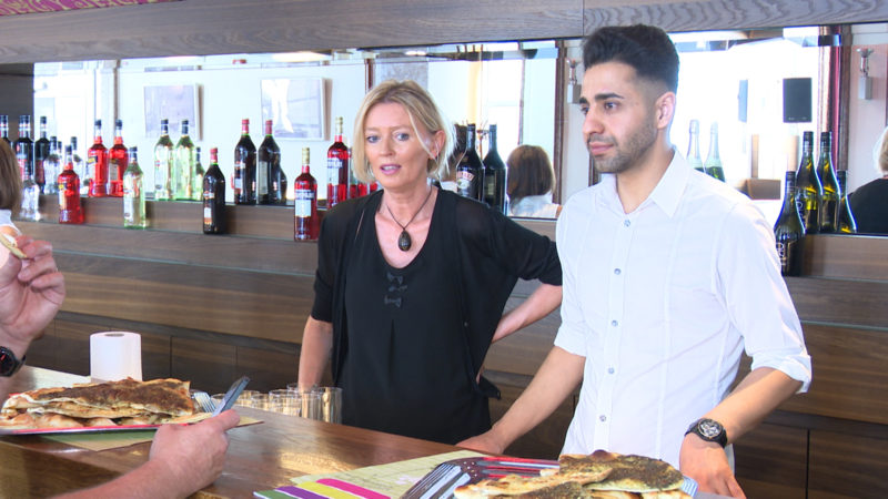 Flüchtlings-Café (Foto: SAT.1 NRW)