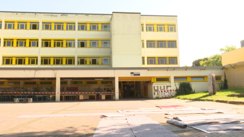 Schule unter Wasser (Foto: SAT.1 NRW)
