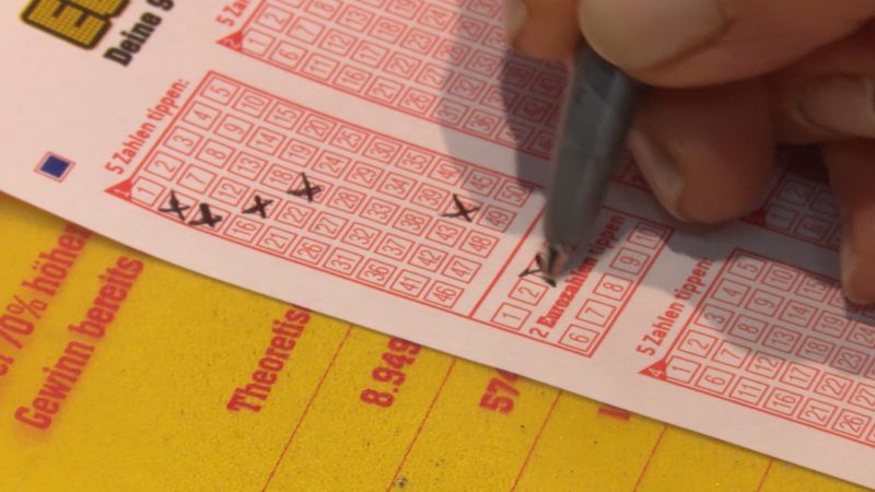 90 Millionen zu gewinnen (Foto: SAT.1 NRW)