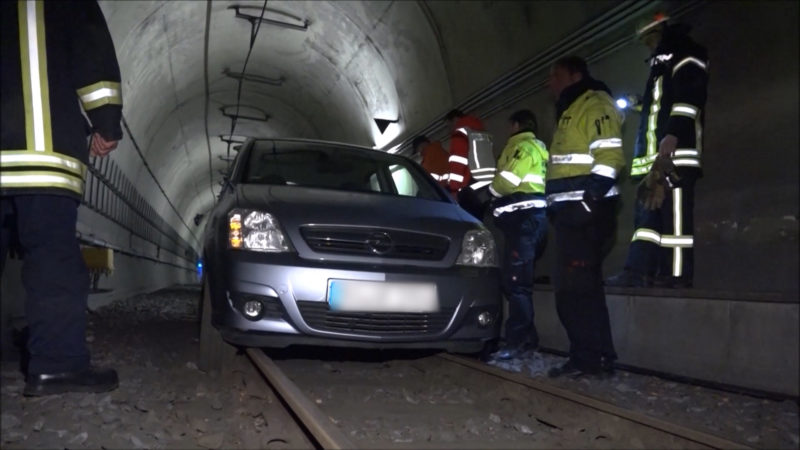 Teure Tunnelfahrt (Foto: SAT.1 NRW)