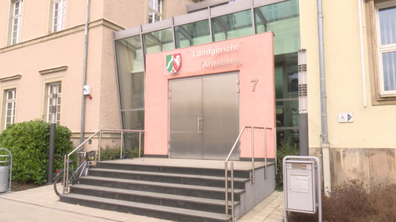 Degowski will entlassen werden (Foto: SAT.1 NRW)