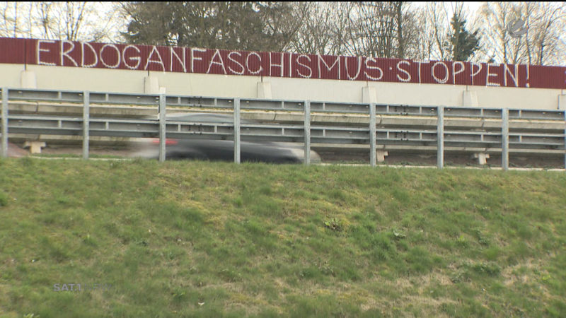 Anti-Erdogan Graffitis (Foto: SAT.1 NRW)