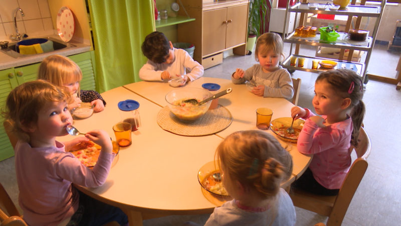 KiTa-Kinder lernen Kölsch (Foto: SAT.1 NRW)