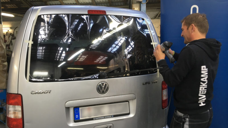 Sicherheitsscheibe zum Schutz vor Ast-Attacke (Foto: SAT.1 NRW)
