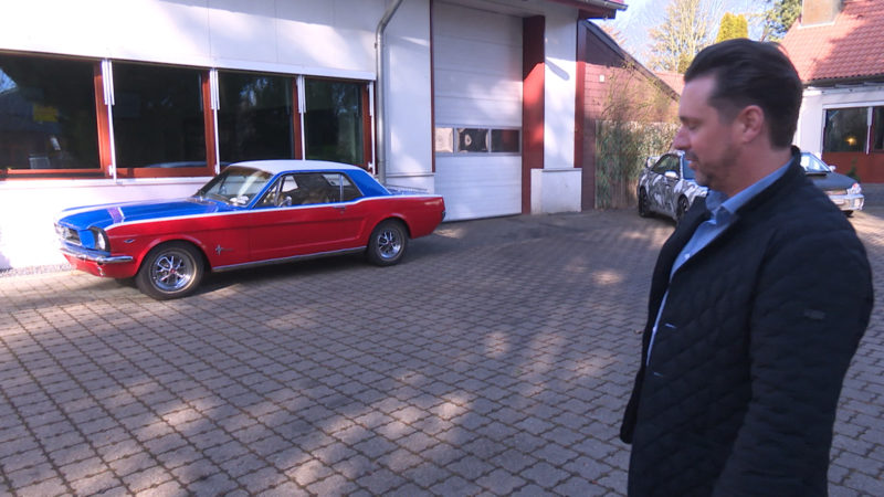 Kuriosester Autohändler NRWs (Foto: SAT.1 NRW)