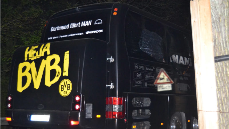Anschlag auf BVB-Bus nachgestellt (Foto: SAT.1 NRW)