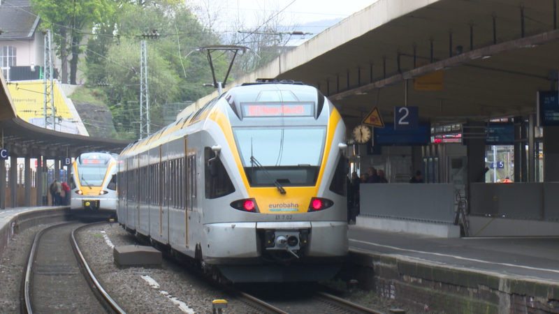 Bahnsperrung Wuppertal (Foto: SAT.1 NRW)