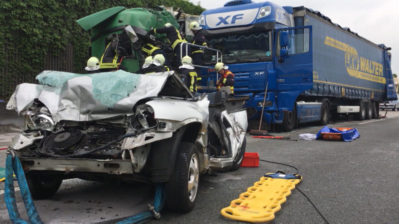 Ursache für schweren Unfall auf der A2 (Foto: SAT.1 NRW)