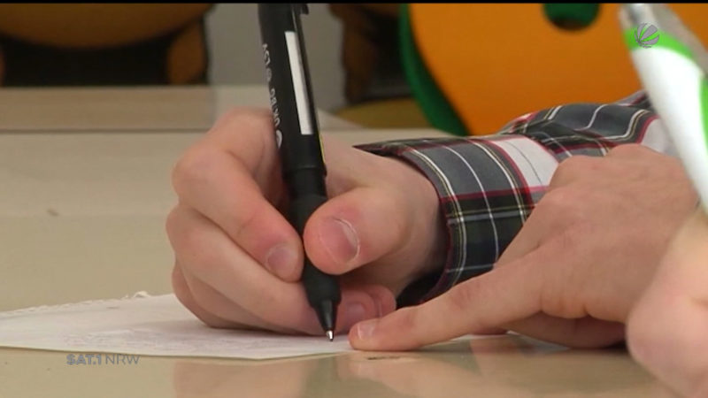 Nach Englisch-ZAP: NRW-Schulministerium lenkt ein (Foto: SAT.1 NRW)