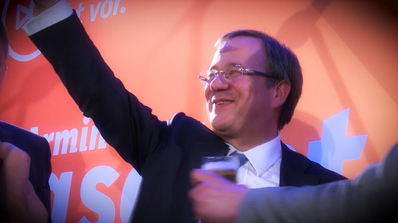 Start des neuen Ministerpräsidenten (Foto: SAT.1 NRW)