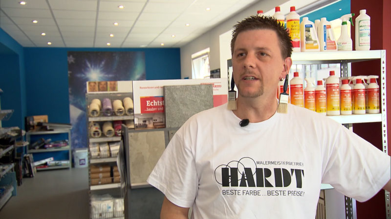 Youtube-Hit aus Goch: "Pinsel am Ohr" (Foto: SAT.1 NRW)