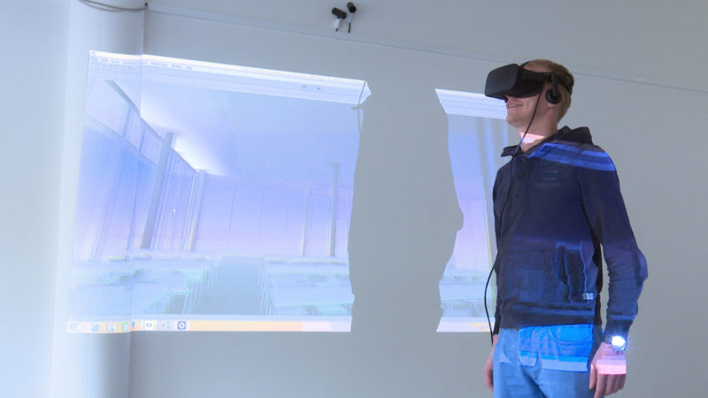 Studieren mit Virtual Reality (Foto: SAT.1 NRW)