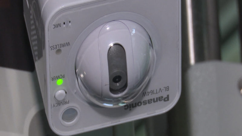 Eltern können Frühchen im Livestream beobachten (Foto: SAT.1 NRW)