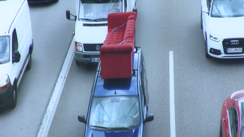 Das rote Sofa (Foto: SAT.1 NRW)