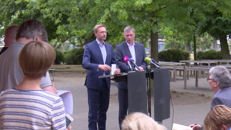 Koalitionsverhandlungen in Düsseldorf (Foto: SAT.1 NRW)