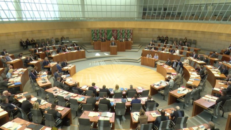 NRW-Landtag befasst sich mit G20-Krawallen (Foto: SAT.1 NRW)