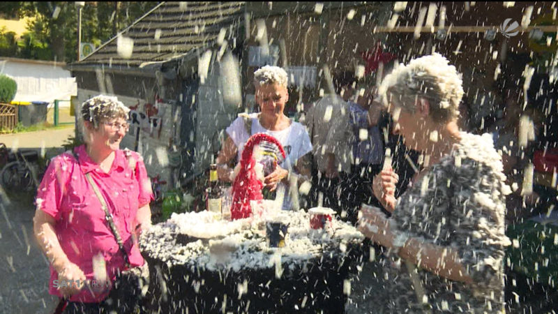 Sommer-Weihnachtsmarkt (Foto: SAT.1 NRW)