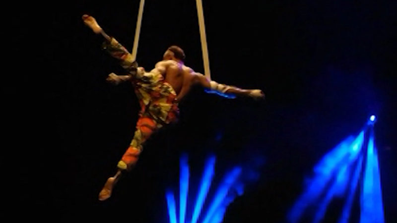 Afrikanischer Zirkus (Foto: SAT.1 NRW)