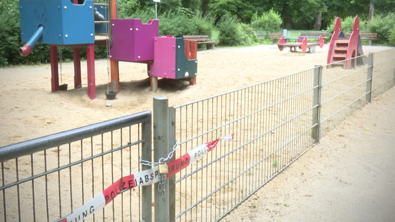 Gefahr auf Spielplatz (Foto: SAT.1 NRW)