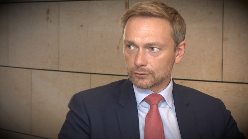 FDP-Chef Christian Lindner im Interview (Foto: SAT.1 NRW)
