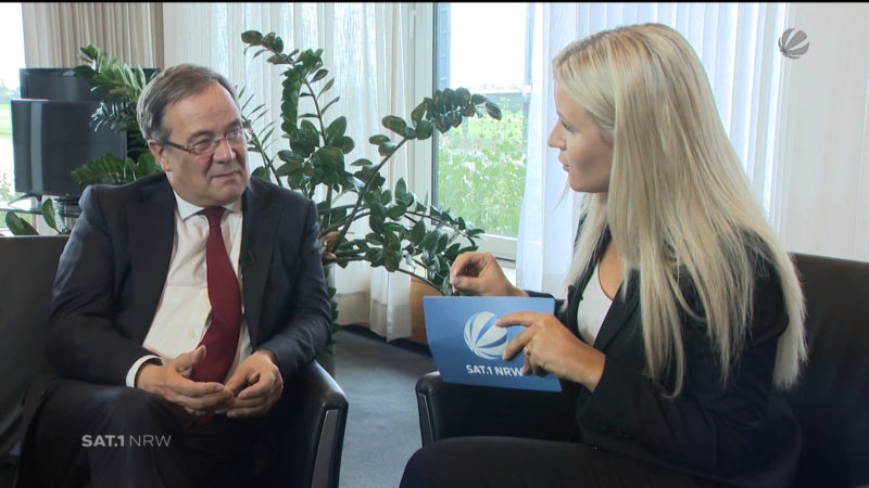 Armin Laschet (CDU) im Interview (Foto: SAT.1 NRW)