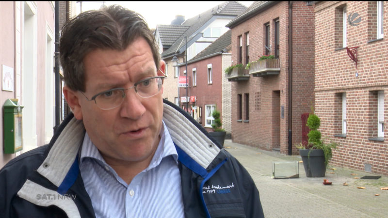 Sprecher der Energiepolitik Dietmar Brockes mit Antworten (Foto: SAT.1 NRW)