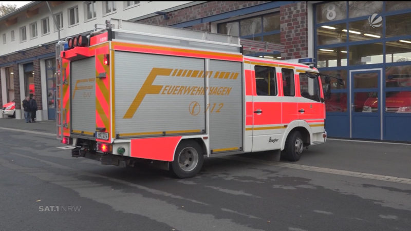 Nachbarn gegen Feuerwehrsirene (Foto: SAT.1 NRW)