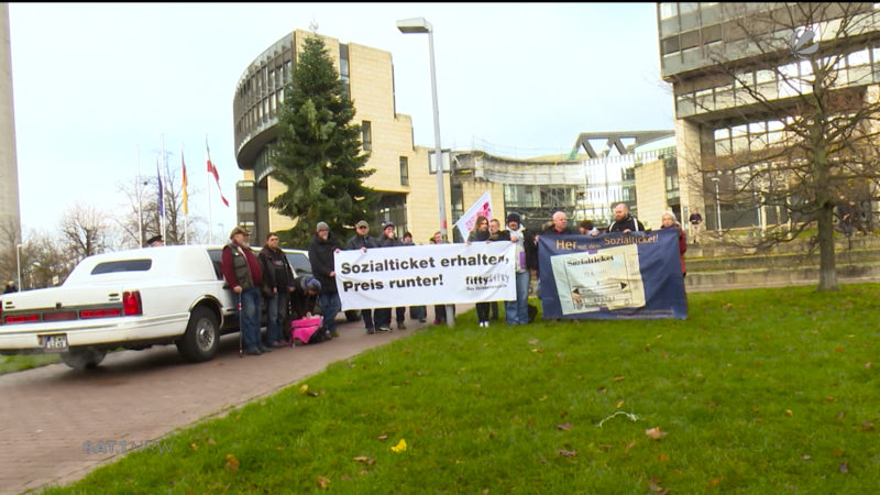 Demo für Sozialticket (Foto: SAT.1 NRW)