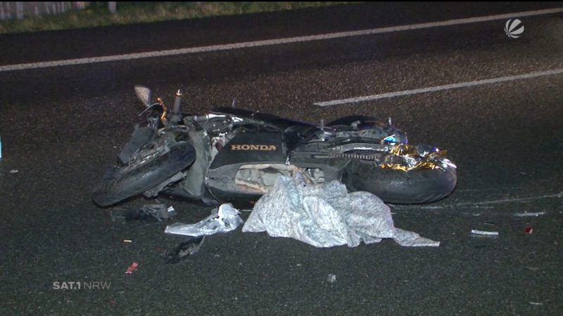 Gaffer sorgen für Unfälle auf A40 (Foto: SAT.1 NRW)