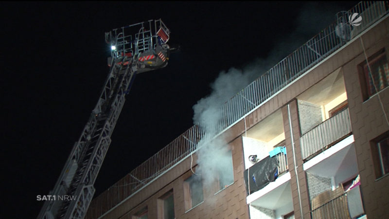 Castrop-Rauxel: 100 Menschen nach Feuer gerettet (Foto: SAT.1 NRW)