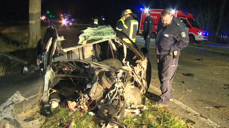 Auto völlig zerrissen (Foto: SAT.1 NRW)