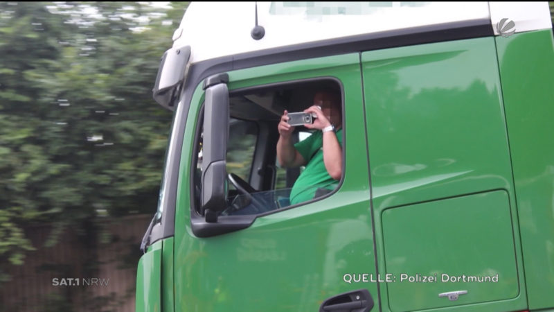 Gaffer auf der A1 (Foto: SAT.1 NRW)