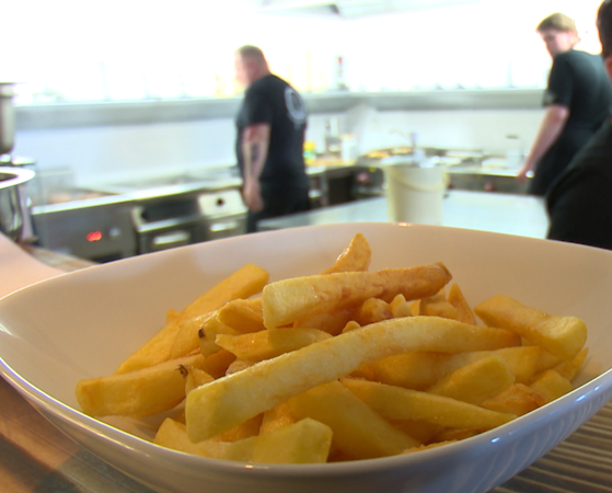 Pommes nicht mehr so knusprig? (Foto: SAT.1 NRW)