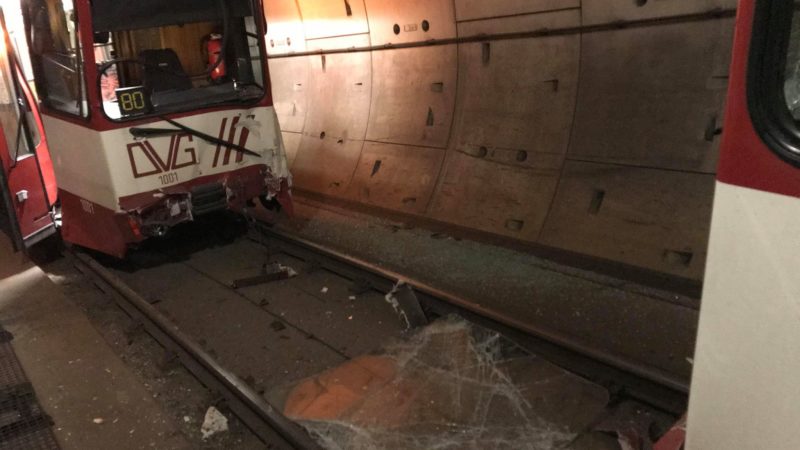 Aktuelle Informationen zum Ubahncrash (Foto: SAT.1 NRW)